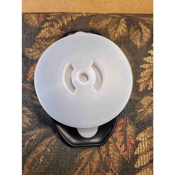 Pampered Chef Pineapple Wedger - Picture 4 of 4